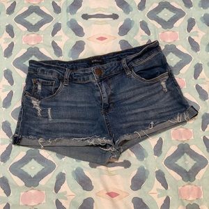 Denim distressed jean shorts stretchy Size 28